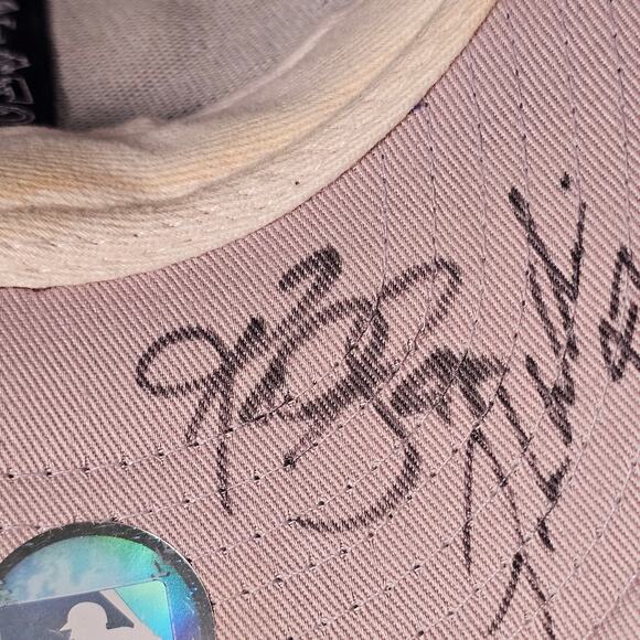 Texas Rangers Signed Baseball Hat Snapback 4 Players RARE FIND New Era Cap - Picture 12 of 14